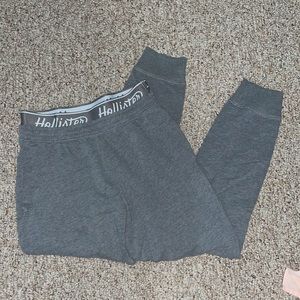 hollister high rise sweat pants - small